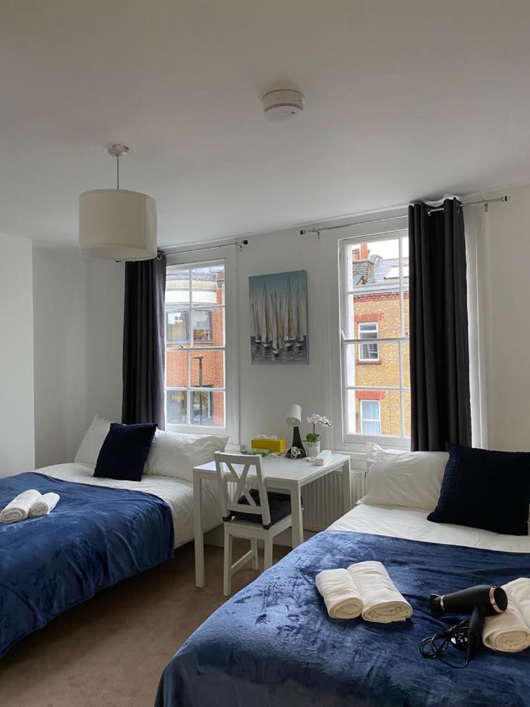 Comfy Private Rooms In Camden Town, Central Лондон Екстериор снимка