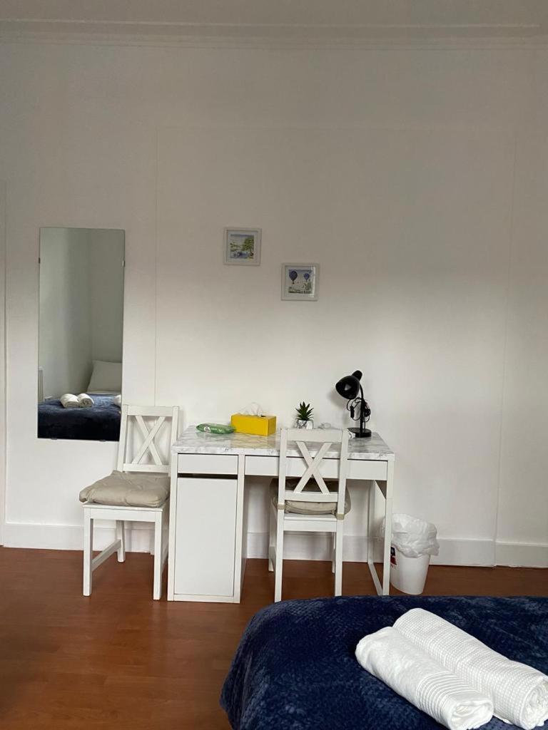 Comfy Private Rooms In Camden Town, Central Лондон Екстериор снимка